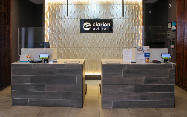 photo 2 of Clarion Pointe Marshall