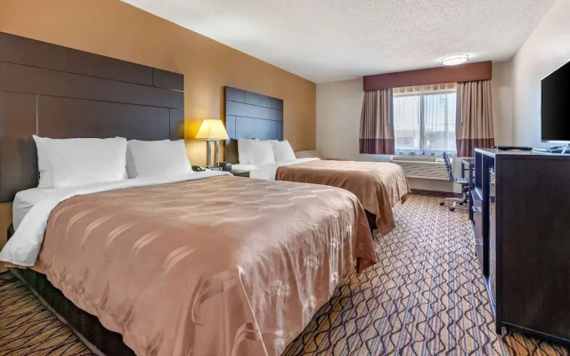 photo 2 of Quality Inn New London