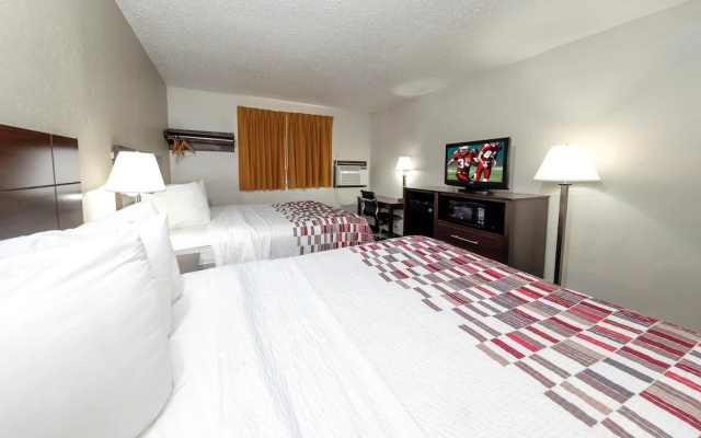 photo 2 of Rodeway Inn