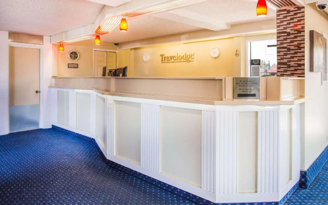 photo 2 of Rodeway Inn