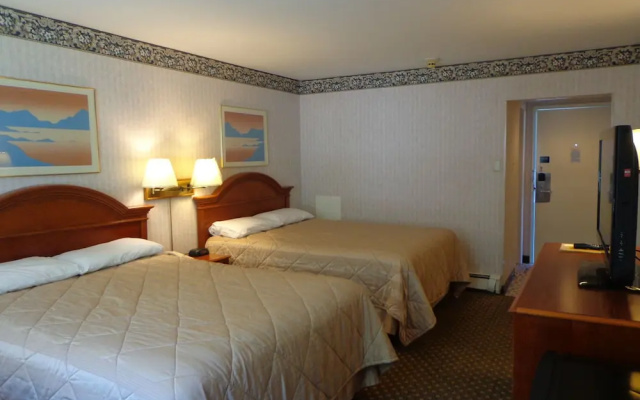 photo 3 of Rodeway Inn Milford - I-84