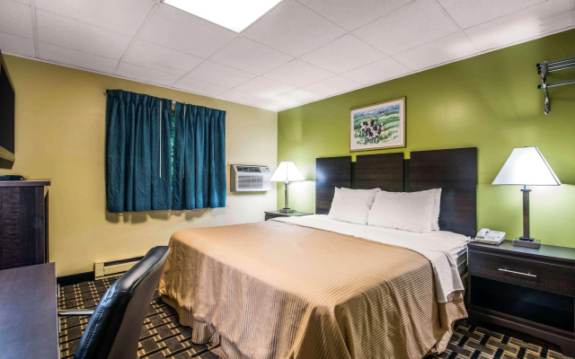 photo 5 of Rodeway Inn