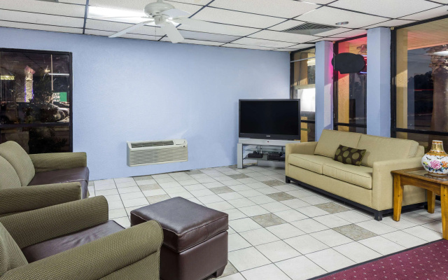 photo 2 of Travelodge by Wyndham Hardeeville