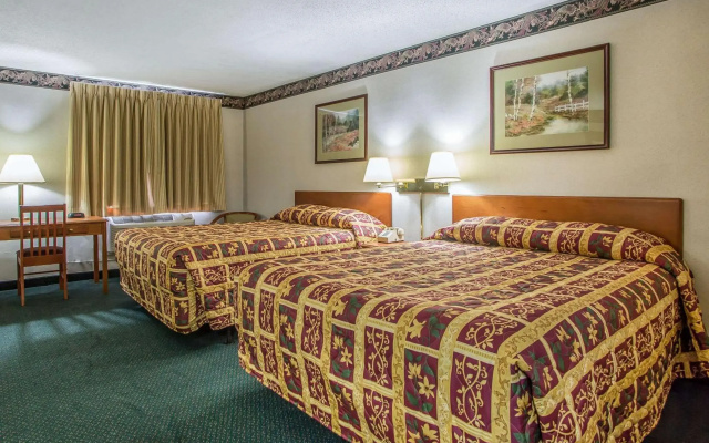 photo 4 of Rodeway Inn Bedford