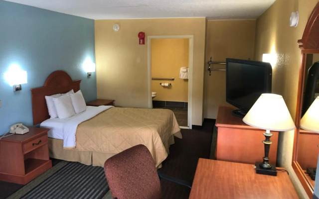 photo 5 of Rodeway Inn Joint Base Andrews Area