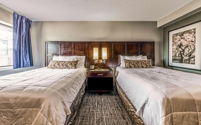 photo 3 of Knights Inn Montgomeryville