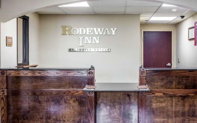 photo 2 of Country Hearth Inn & Suites