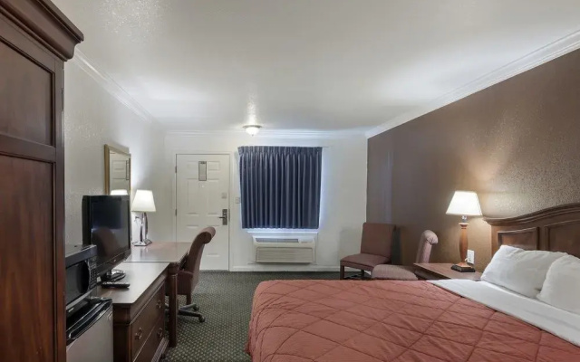 photo 3 of Rodeway Inn Grand Junction