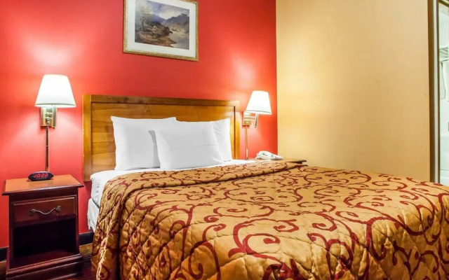 photo 4 of Rodeway Inn Jersey City NJ