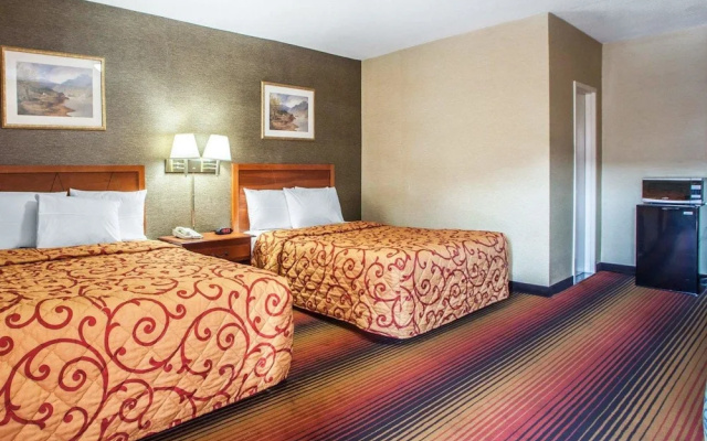 photo 5 of Rodeway Inn Jersey City NJ