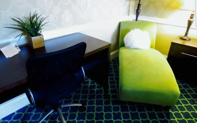 photo 5 of Rodeway Inn Logan International Airport