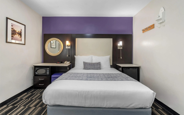 photo 5 of SureStay Hotel by Best Western Beverly Hills West LA