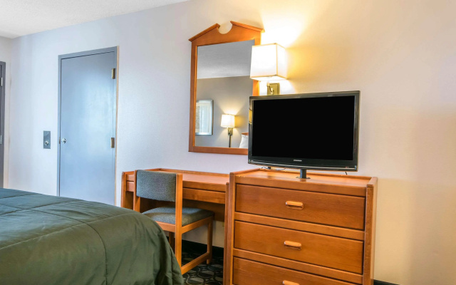 photo 5 of Studio 6 Suites Louisville, KY – Airport/Expo Center