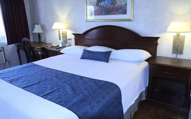 photo 5 of Anaheim Maingate Inn