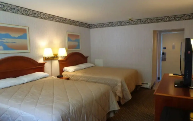 photo 5 of Rodeway Inn Milford  I84