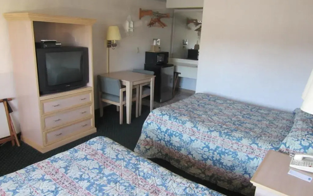 photo 4 of Rodeway Inn Monterey