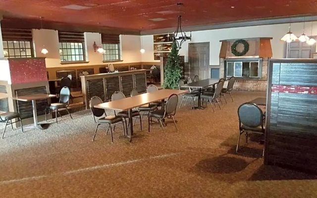 photo 3 of Quality Inn & Suites New Hartford - Utica