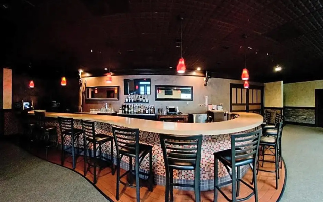 photo 4 of Quality Inn & Suites New Hartford - Utica