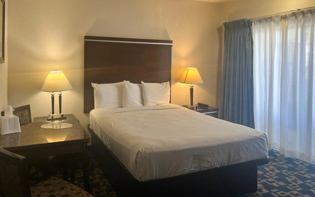 photo 3 of Motel 6 Oceanside, CA Marina / Camp Pendleton