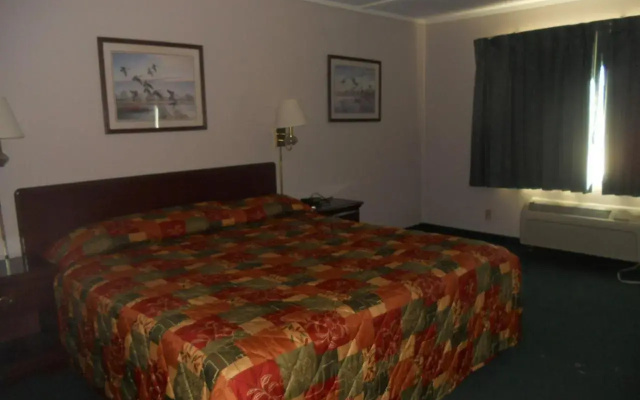 photo 4 of Rodeway Inn