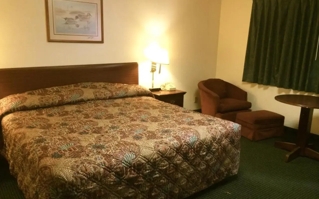 photo 5 of Rodeway Inn