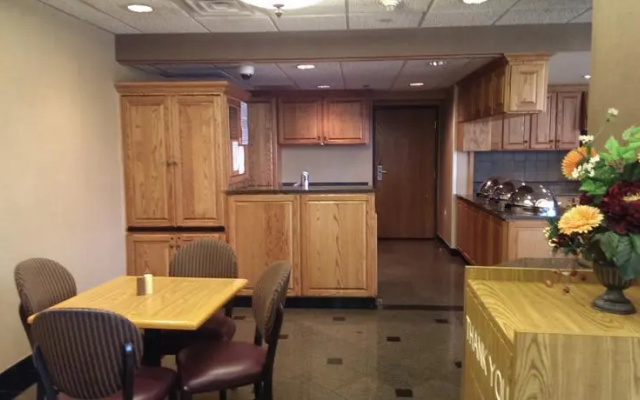 photo 2 of Rodeway Inn & Suites