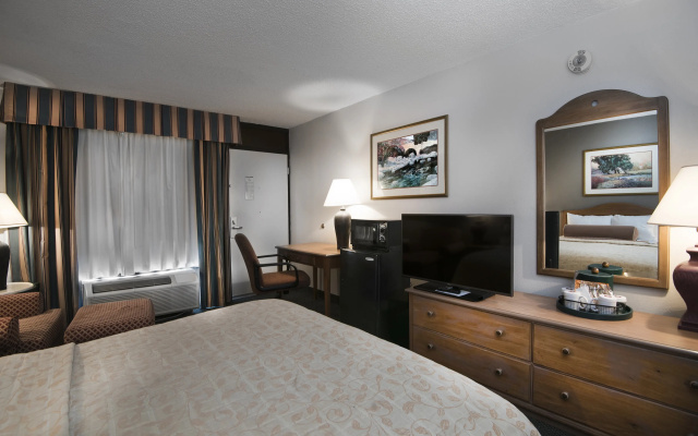 photo 3 of Rodeway Inn & Suites and Conference Center