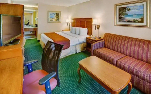 photo 3 of Rodeway Inn West Palm Beach Airport (ex. Stay Inn West Palm Beach)
