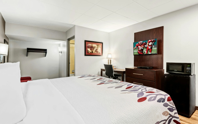 photo 5 of Red Roof Inn York Downtown