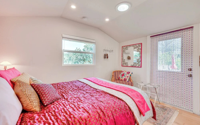 photo 2 of Romantic Casita w/ Garden + Deck 2 Miles to Plaza!