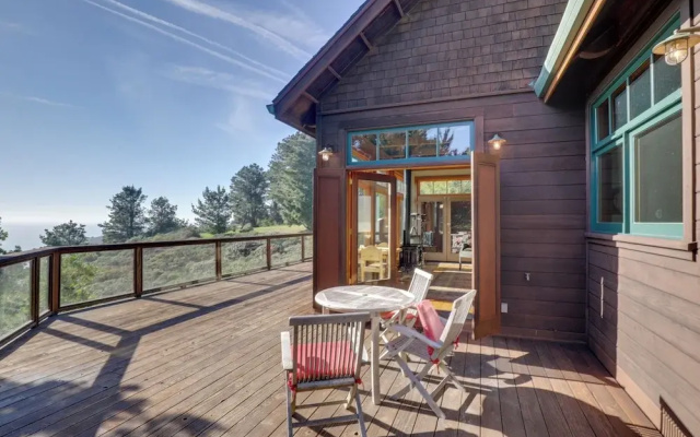 photo 5 of Romantic Ridgetop Escape w/ Hot Tub Near Mendocino