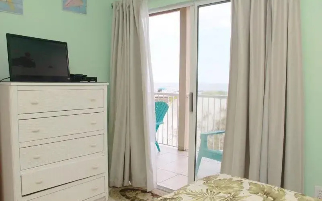 photo 2 of Romar Beach 301 by RedAwning