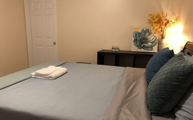 photo 5 of Rooms in Family House in Salem Boston