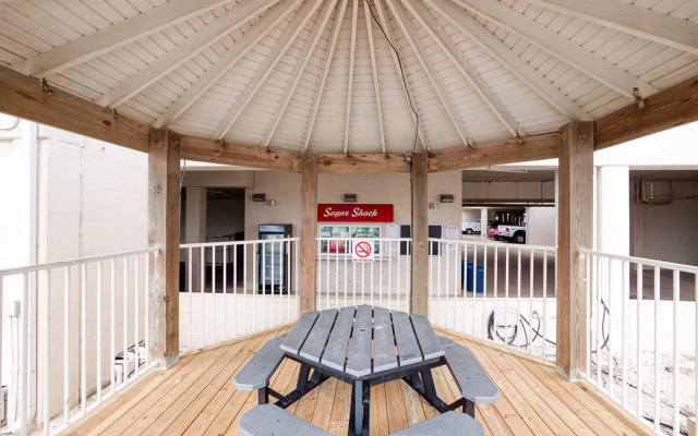photo 4 of Roomy loft condo on the sugar sands of Orange Beach with mulitple pools