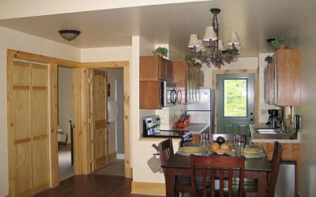 photo 3 of Rooster Ridge Cabin Holiday home 2 BestStayz.1