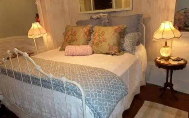 photo 2 of Rosanna Cottage