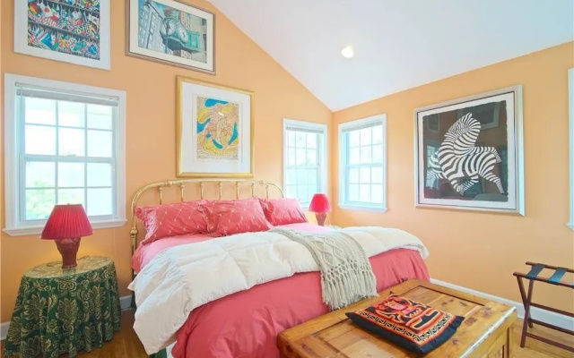 photo 4 of Roscoe Grande, 1 Bedroom, Near Mayo Clinic, Sleeps 4