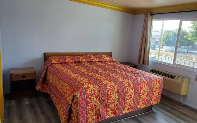 photo 5 of Rose Motel