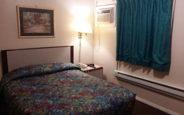 photo 5 of Rosemount Motel