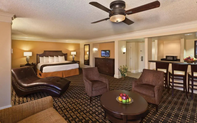 photo 2 of Rosen Plaza on International Drive