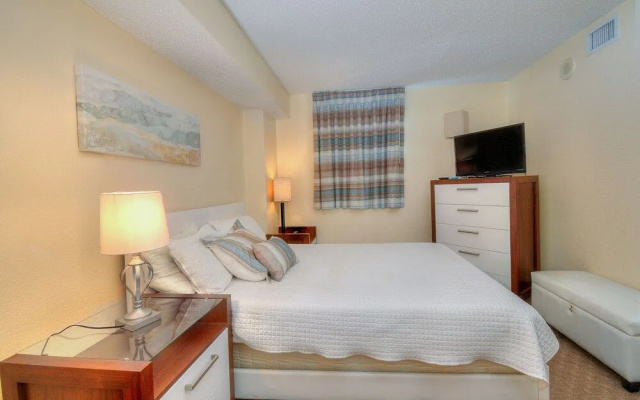 photo 4 of Roxanne Towers by Elliott Beach Rentals
