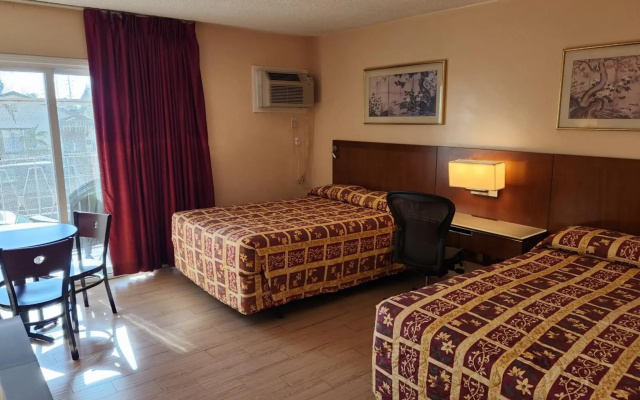 photo 4 of Royal Century Hotel