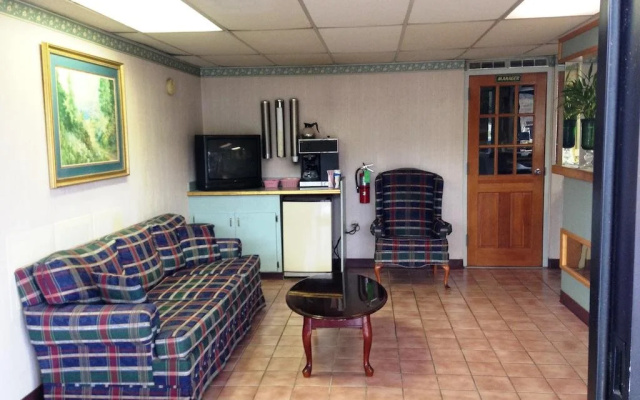 photo 4 of Royal Inn at USC and Fort Jackson Columbia