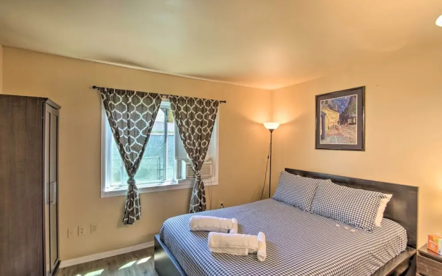photo 5 of Royal Oak Hideaway: 15 Mi to Downtown Detroit!