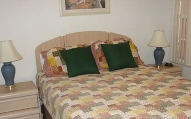 photo 3 of Royal Palm Bay (231693) - 3 Br Condo