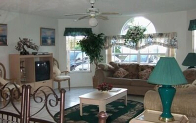 photo 5 of Royal Palm Bay (231693) - 3 Br Condo