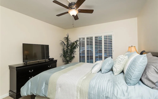 photo 3 of Royal Palm Condo 2 BR by Casago