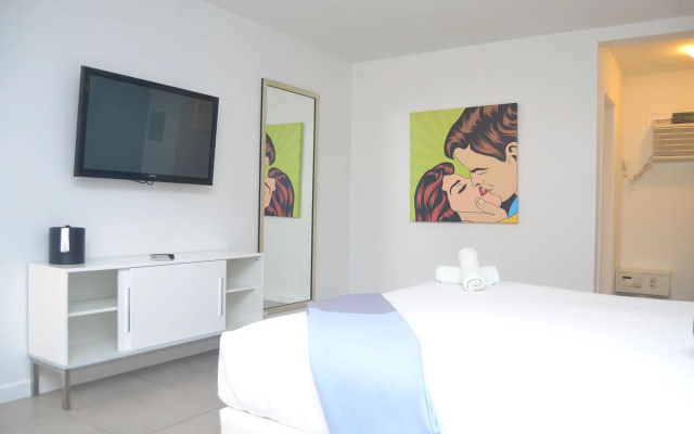 photo 3 of Royal Palms Resort & Spa