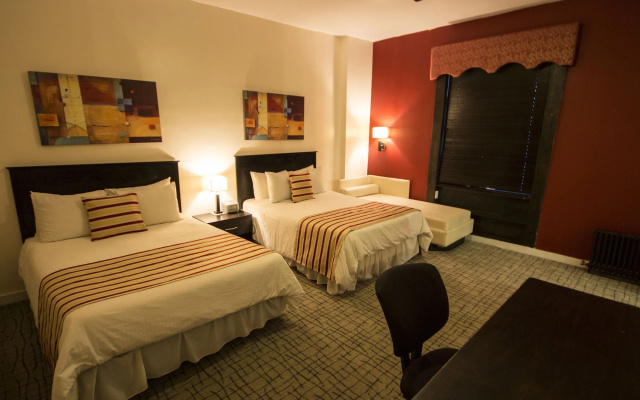 photo 4 of Royal Park Hotel