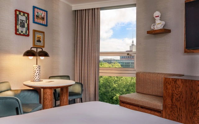 photo 3 of The Royal Sonesta Boston